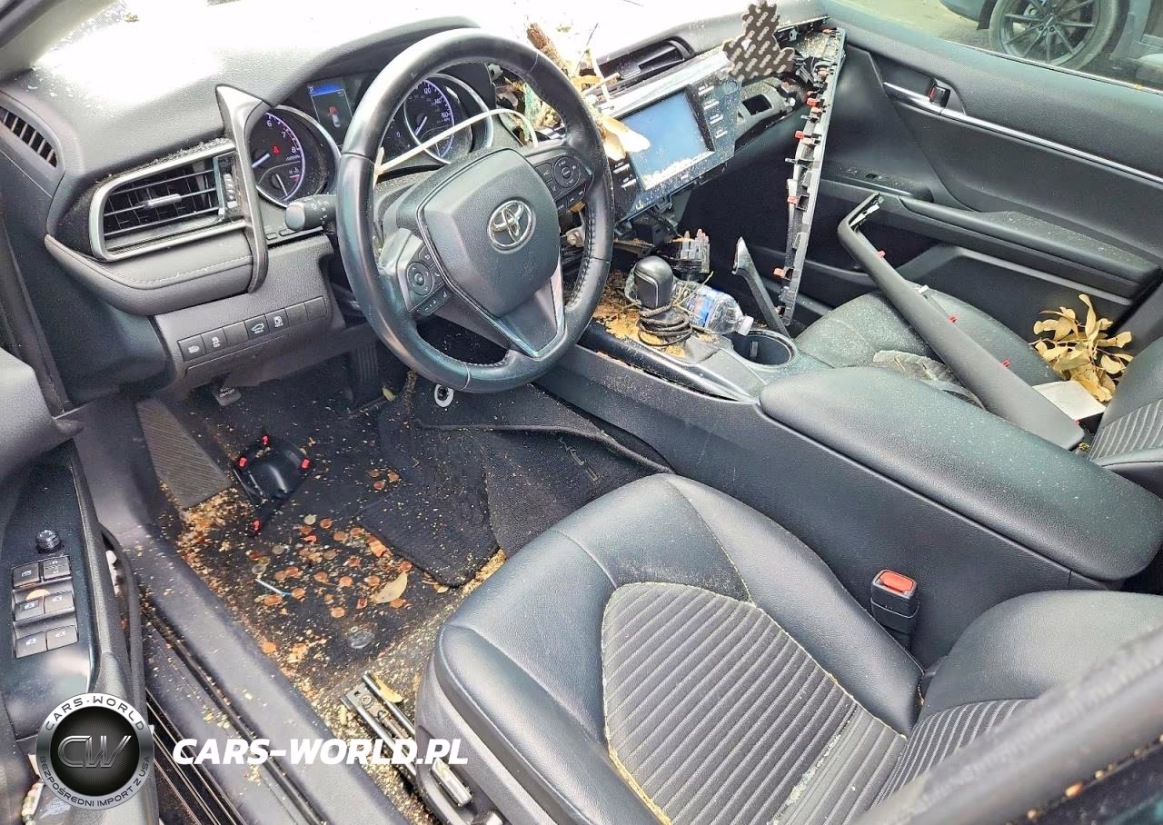 2020 Toyota Camry Se VIN:4T1G11AK1LU949003 - 8
