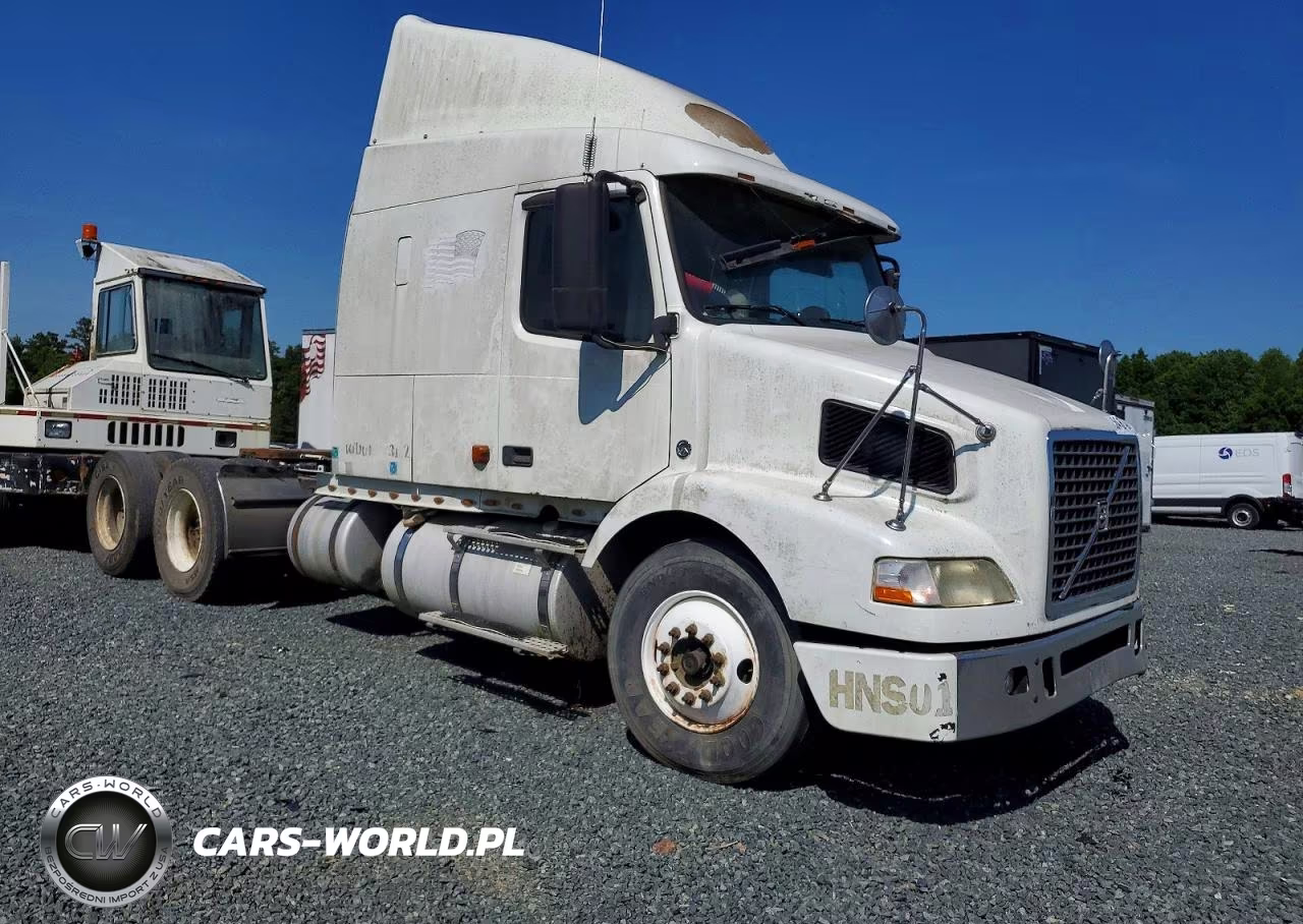 2007 Volvo Vnm Semi Truck – zdjęcie 1 z 10