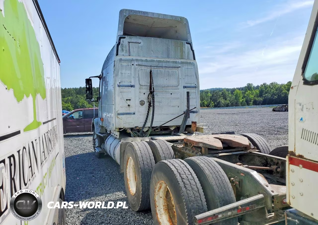 2007 Volvo Vnm Semi Truck VIN:4V4MC9GH57N460779 - 3