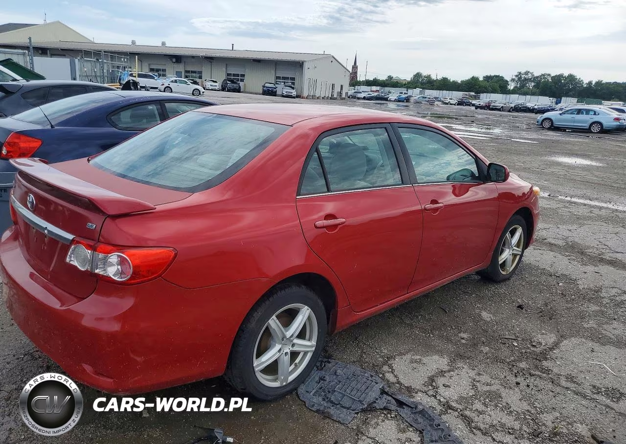 2013 Toyota Corolla Le VIN:5YFBU4EE8DP207420 - 3