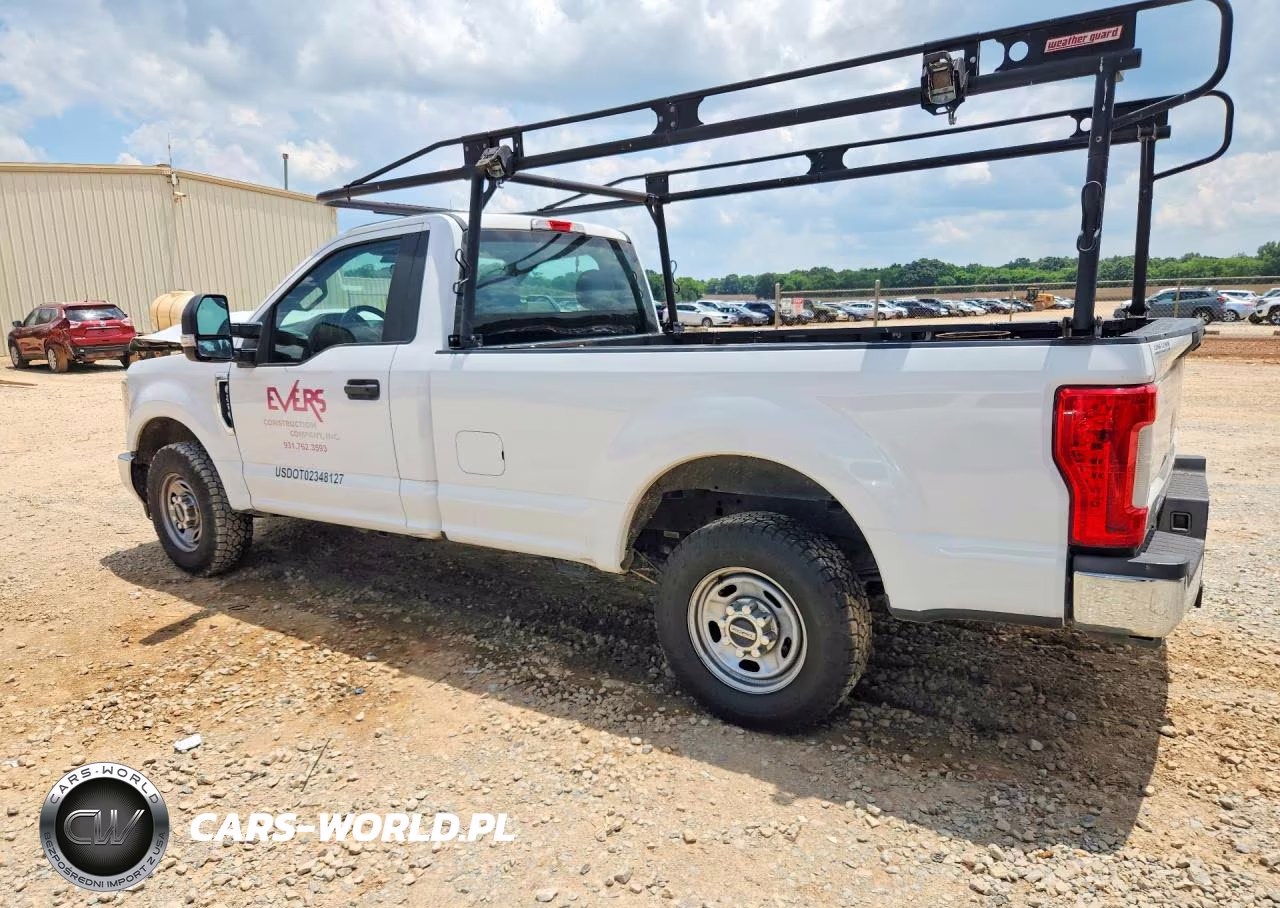 2019 Ford F250 Super Duty VIN:1FTBF2A67KEG18914 - 2