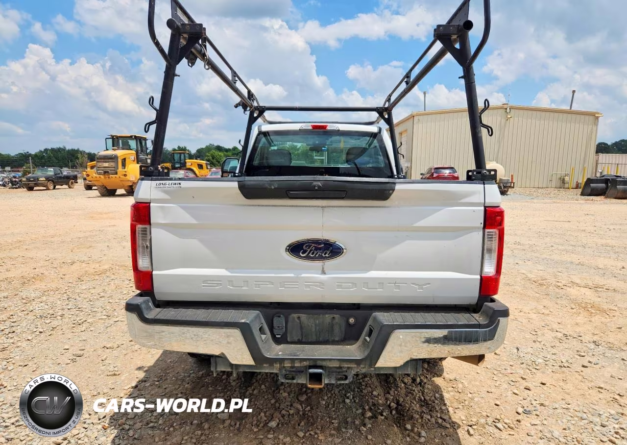 2019 Ford F250 Super Duty VIN:1FTBF2A67KEG18914 - 6
