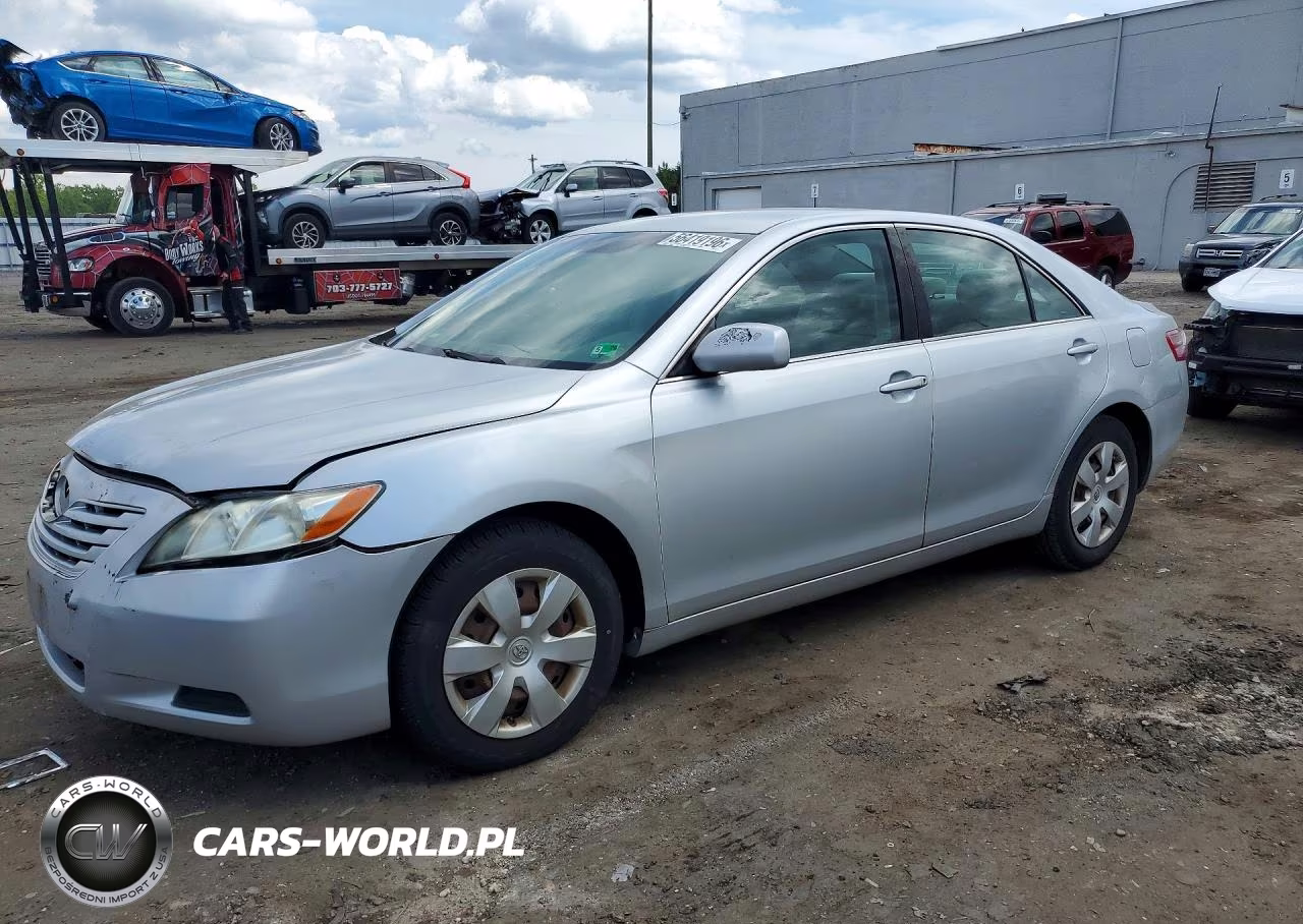 2007 Toyota Camry Le – zdjęcie 1 z 12