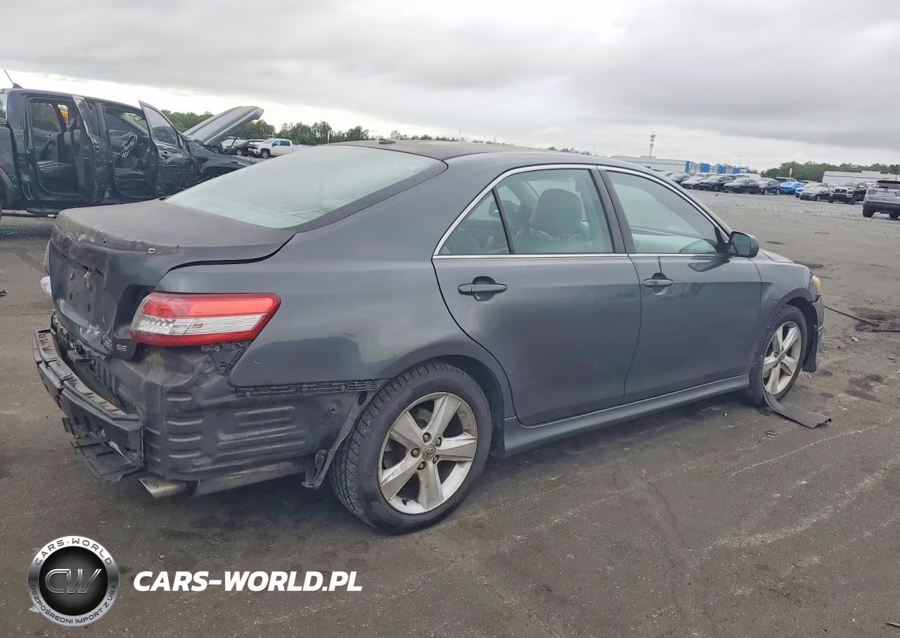 2010 Toyota Camry Se VIN:4T1BF3EK8AU094539 - 3