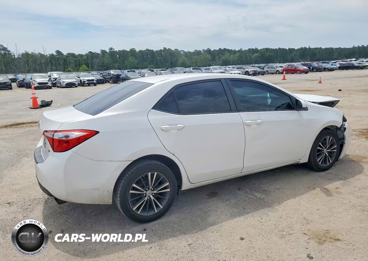 2016 Toyota Corolla Le Plus VIN:5YFBURHE0GP507093 - 3