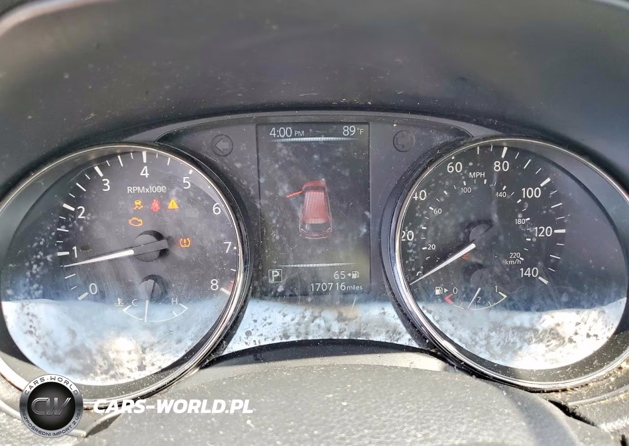 2017 Nissan Rogue S VIN:KNMAT2MV6HP571427 - 9
