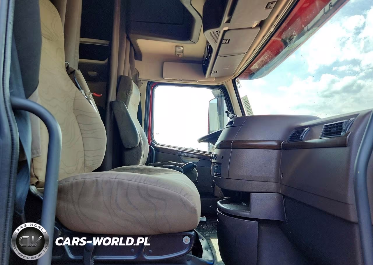 2018 Volvo Vn Vnl VIN:4V4NC9EH7JN887881 - 5