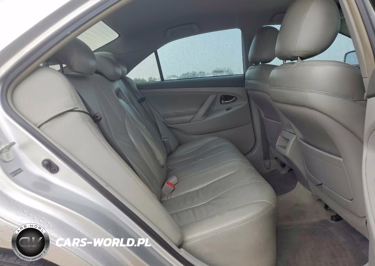 2010 Toyota Camry Le VIN:4T1BF3EK7AU097142 - 10