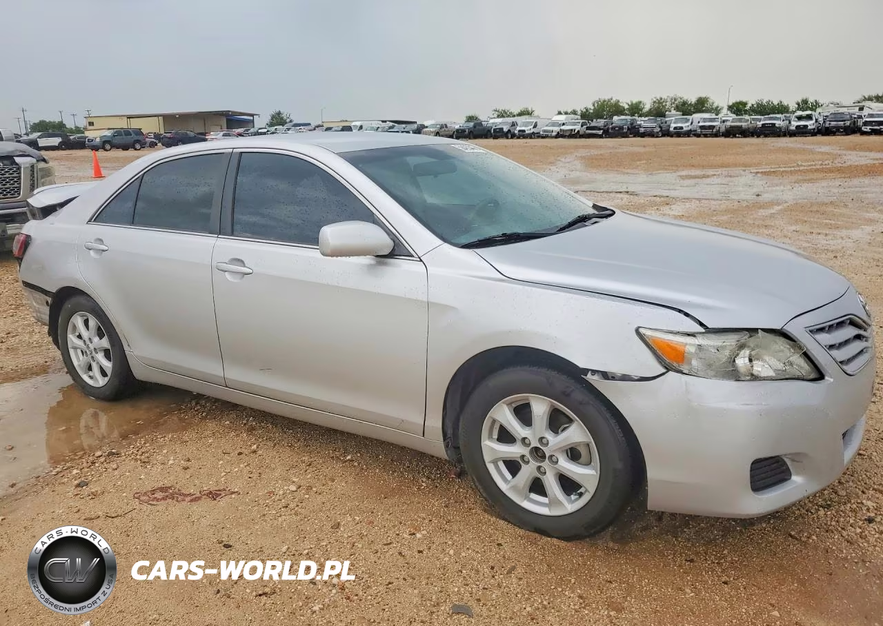 2010 Toyota Camry Le VIN:4T1BF3EK7AU097142 - 4