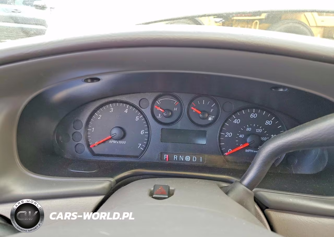 2004 Ford Taurus VIN:1FAFP53U74G177391 - 9