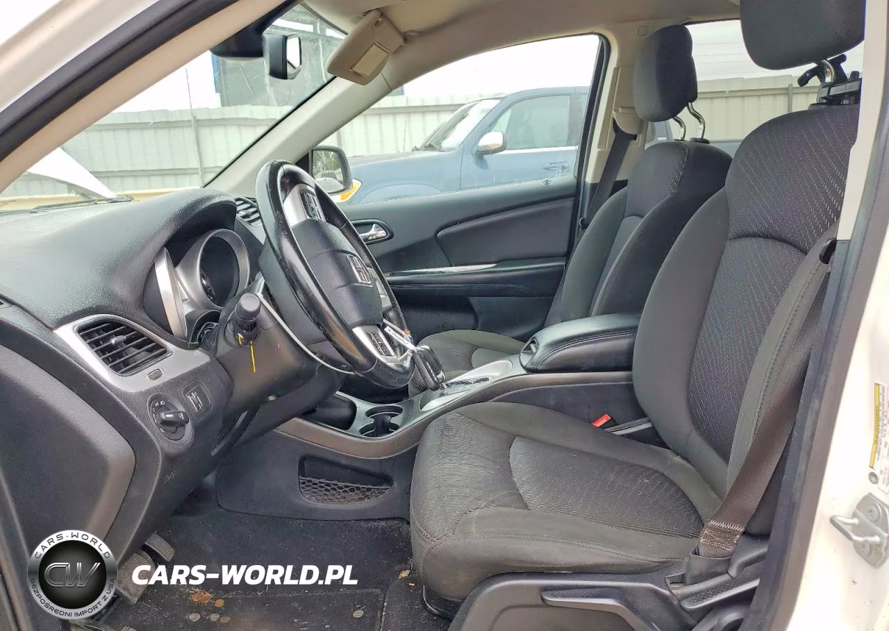2019 Dodge Journey Se VIN:3C4PDCBB0KT797049 - 7