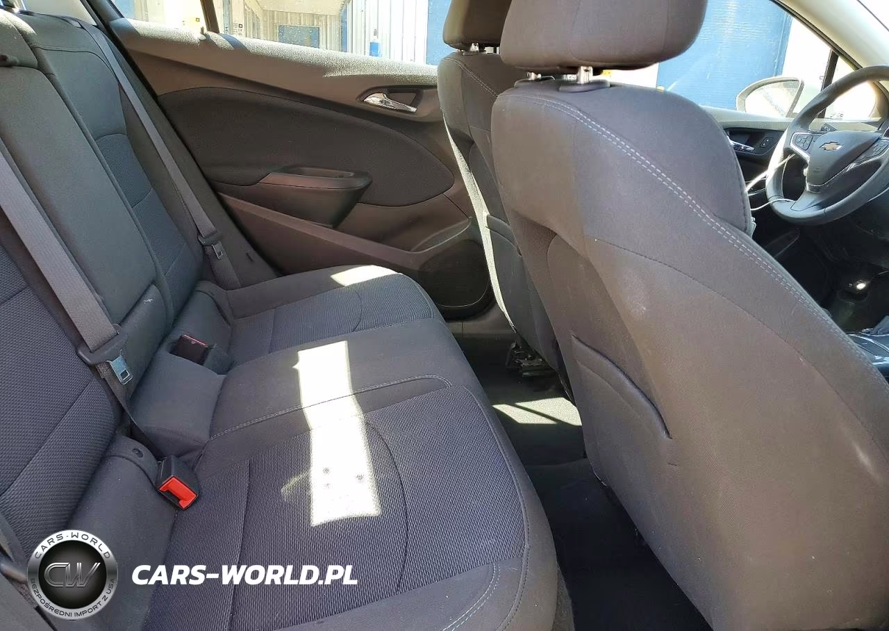 2016 Chevrolet Cruze Lt VIN:1G1BE5SM6G7268438 - 10
