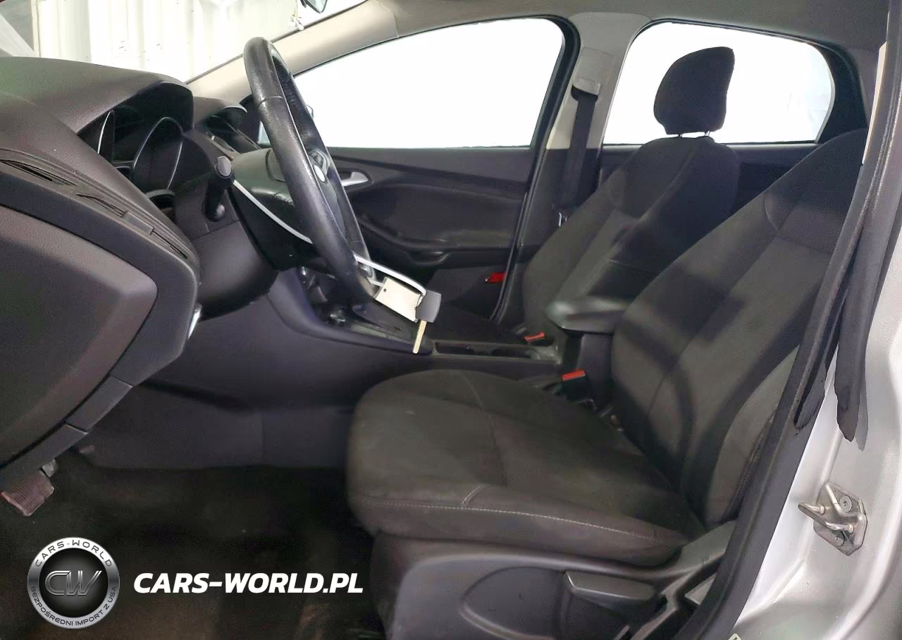 2018 Ford Focus Se VIN:1FADP3F20JL214628 - 7