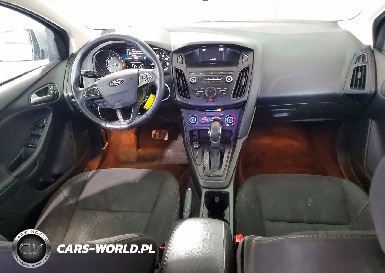 2018 Ford Focus Se VIN:1FADP3F20JL214628 - 8
