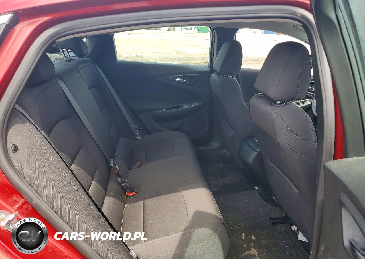 2021 Chevrolet Malibu Rs VIN:1G1ZG5ST4MF085542 - 10