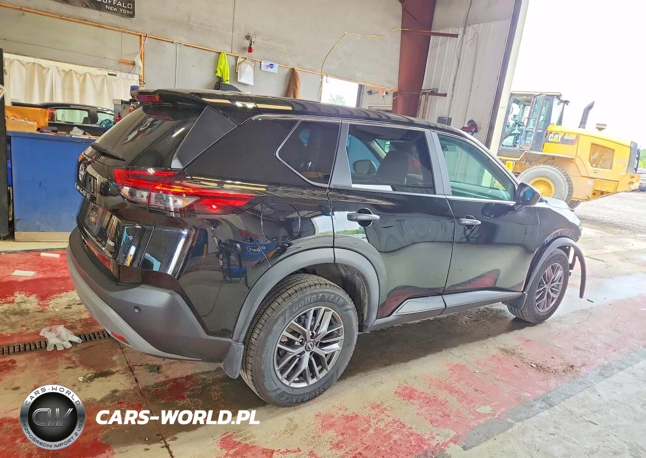 2023 Nissan Rogue S VIN:5N1BT3AB1PC919995 - 3