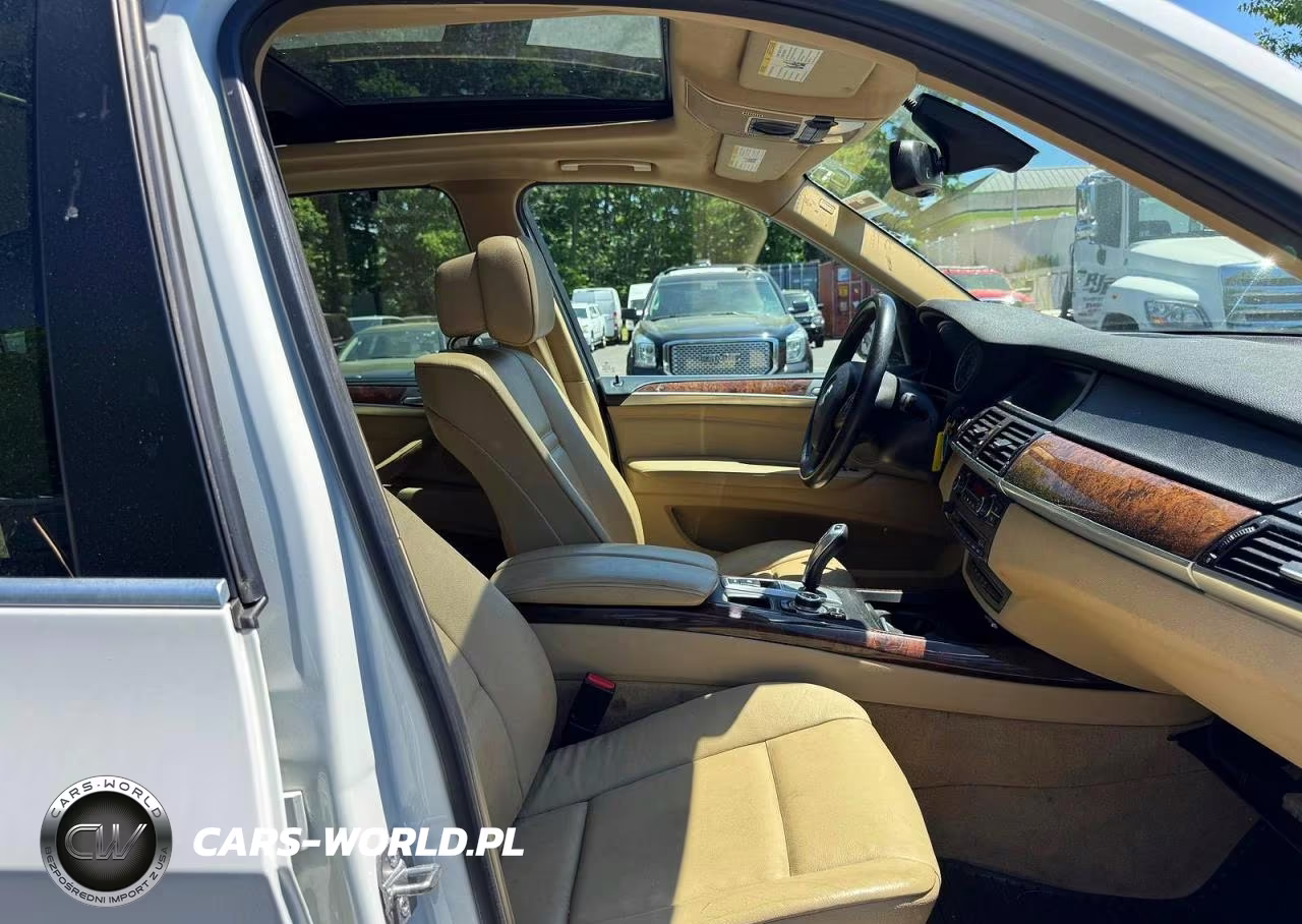 2013 BMW X5 xDrive35I VIN:5UXZV4C53D0E11293 - 9