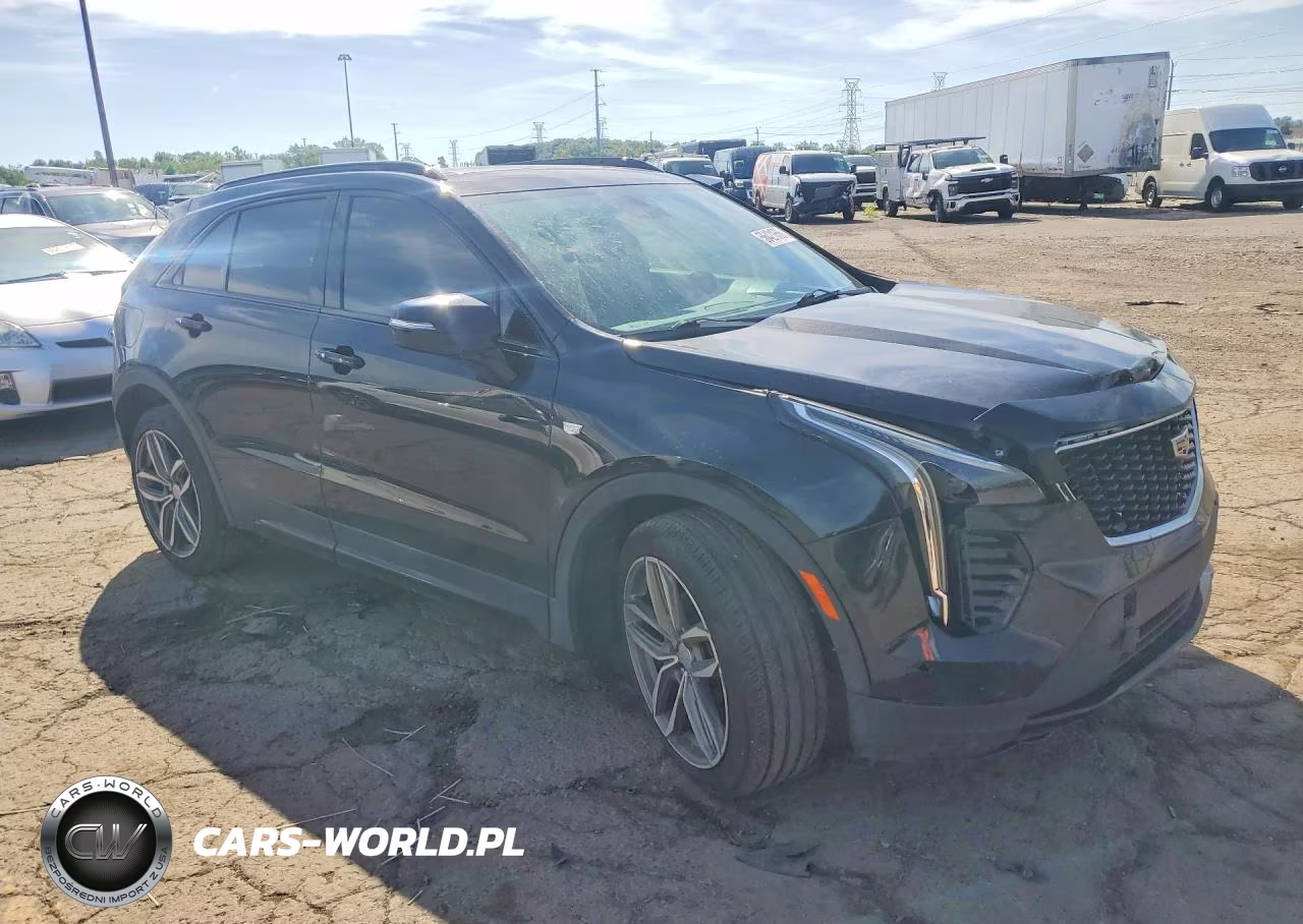 2019 Cadillac Xt4 Sport VIN:1GYFZFR47KF134247 - 4