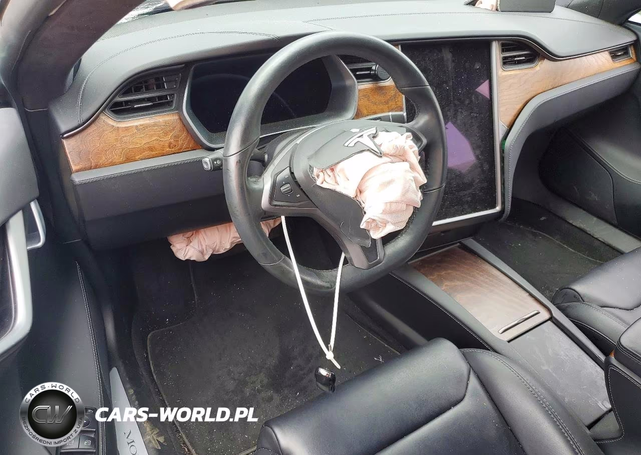 2020 Tesl Model S VIN:5YJSA1E24LF358004 - 8