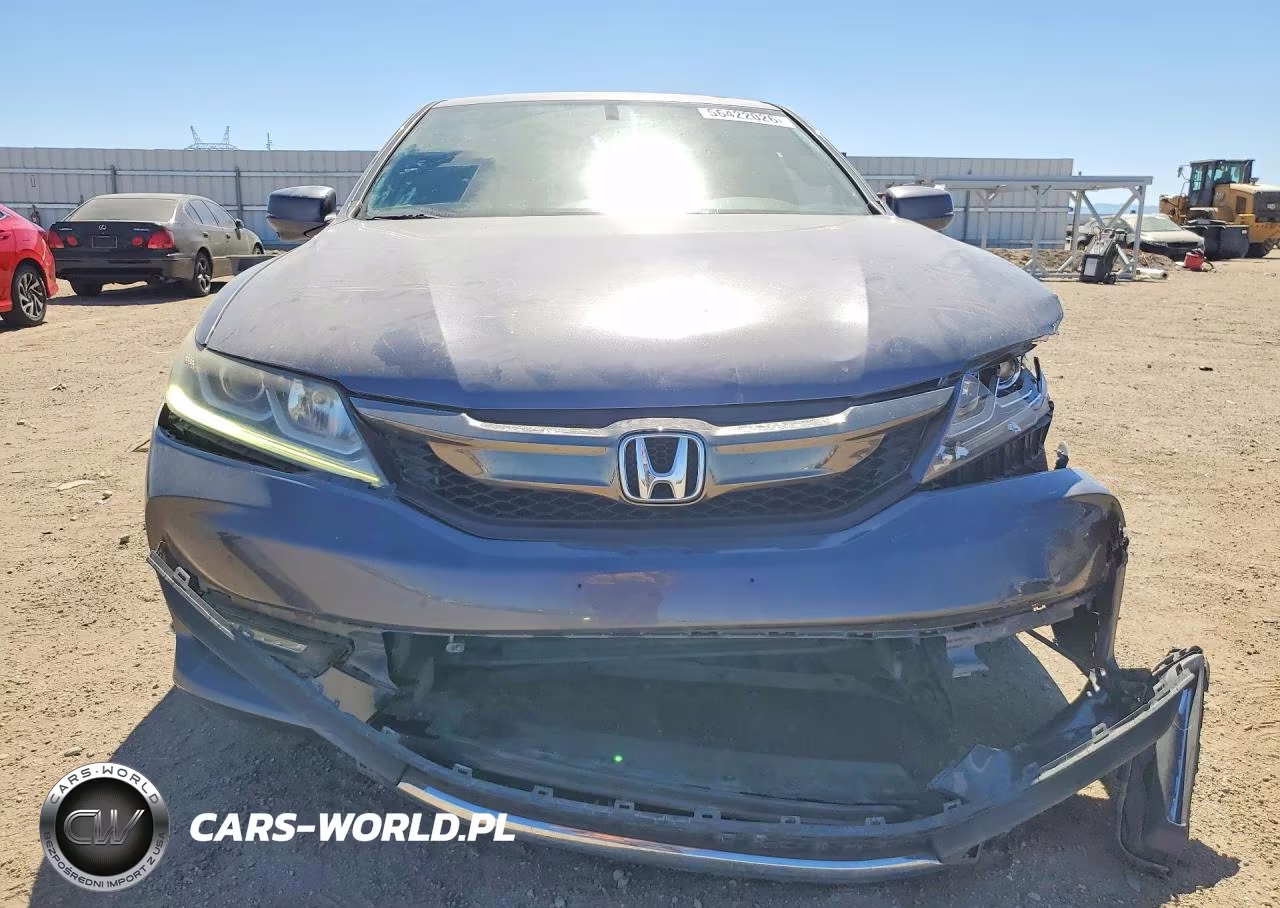 2017 Honda Accord Exl VIN:1HGCT1B8XHA003850 - 5