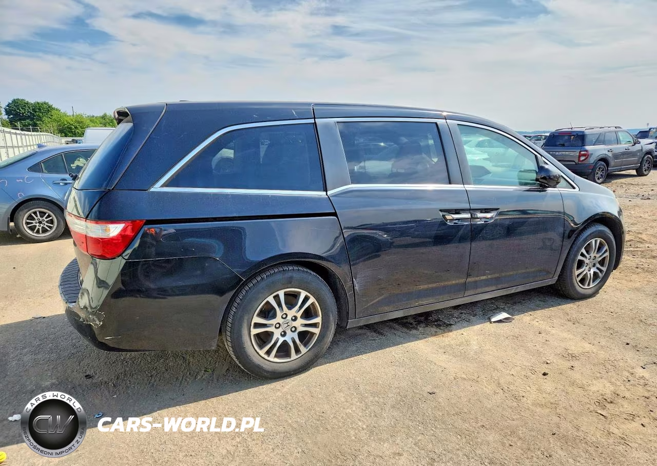 2013 Honda Odyssey Exl VIN:5FNRL5H62DB060289 - 3