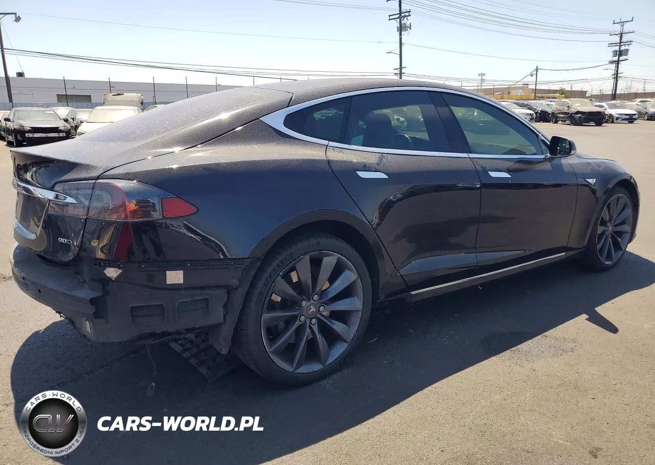 2016 Tesla Model S VIN:5YJSA1E2XGF144804 - 3