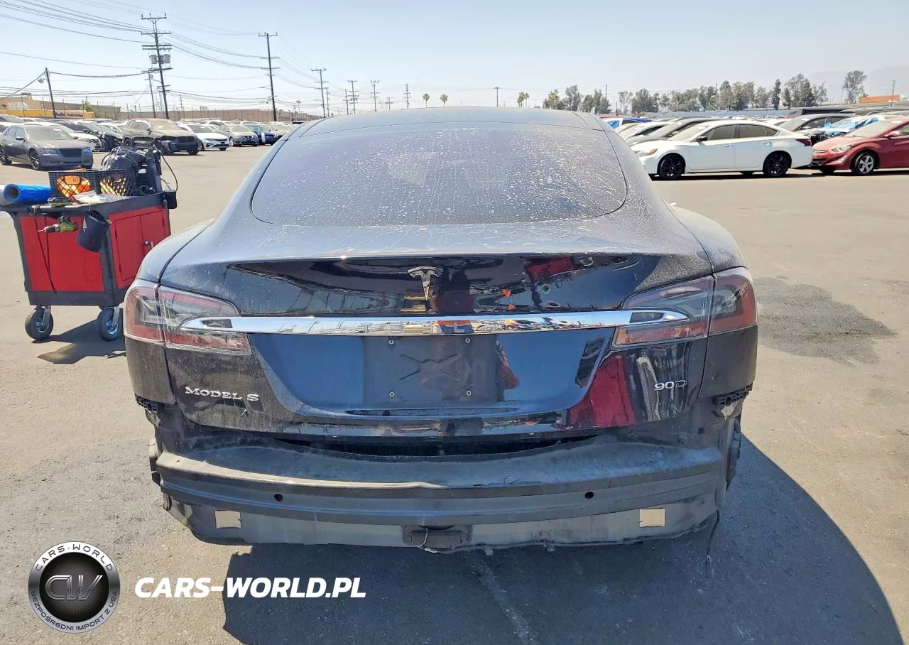 2016 Tesla Model S VIN:5YJSA1E2XGF144804 - 6