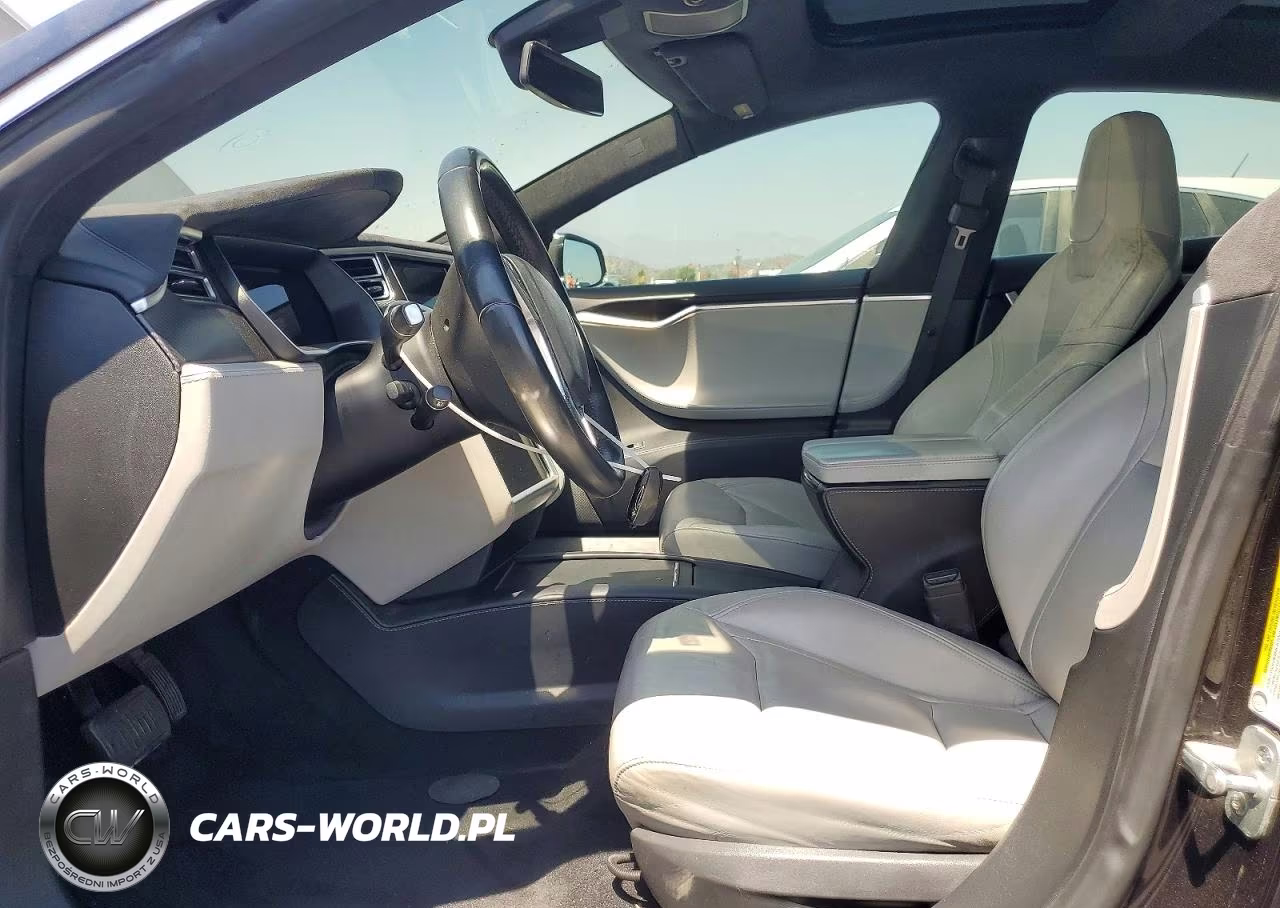 2016 Tesla Model S VIN:5YJSA1E2XGF144804 - 7