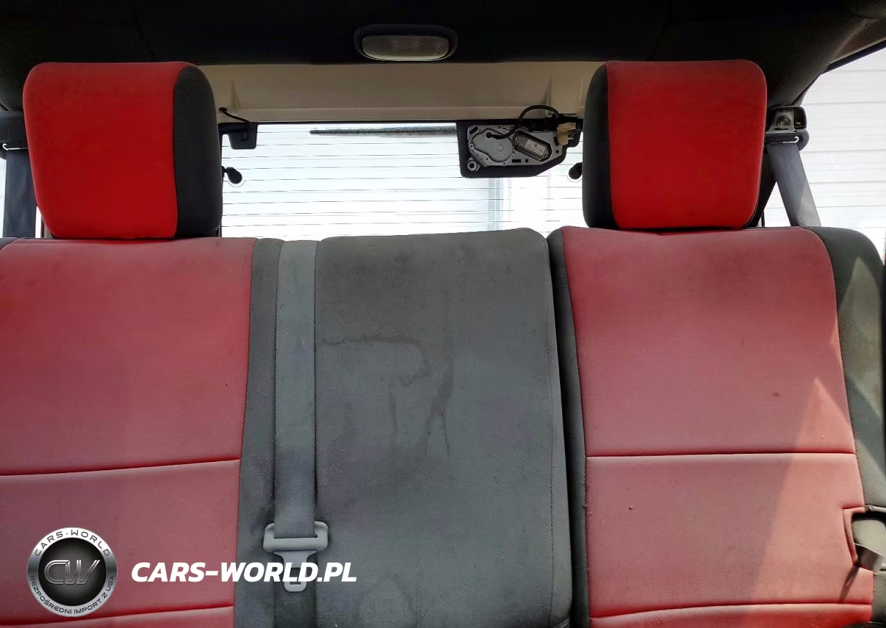 2008 Jeep Wrangler Unlimited Sahara VIN:1J4GA59138L644603 - 10
