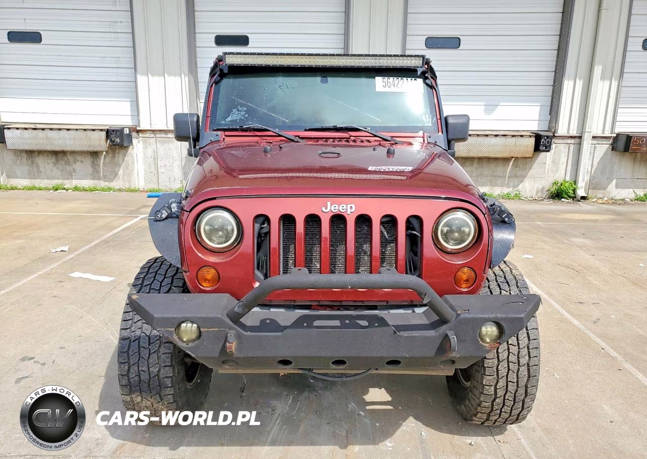 2008 Jeep Wrangler Unlimited Sahara VIN:1J4GA59138L644603 - 5