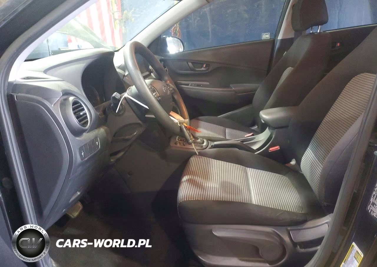 2018 Hyundai Kona Se VIN:KM8K1CAA9JU130430 - 7