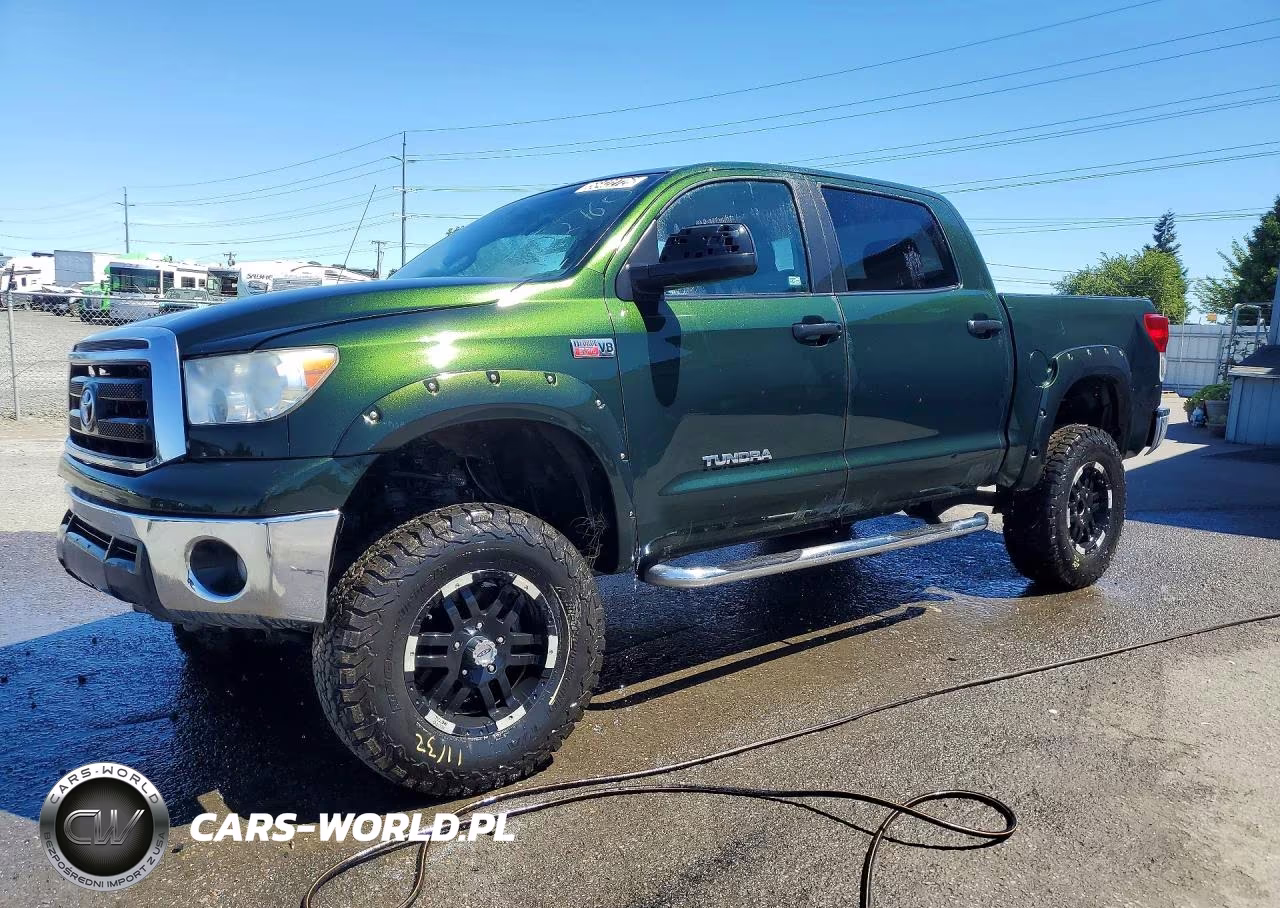 2010 Toyota Tundra Crewmax Sr5 – zdjęcie 1 z 13