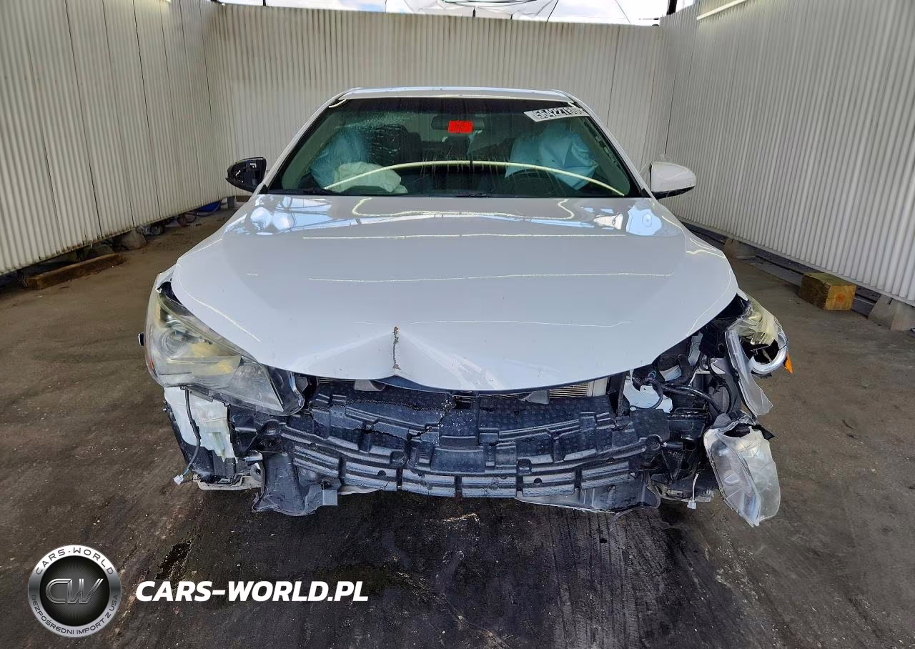 2017 Toyota Camry Se VIN:4T1BF1FK2HU639700 - 5