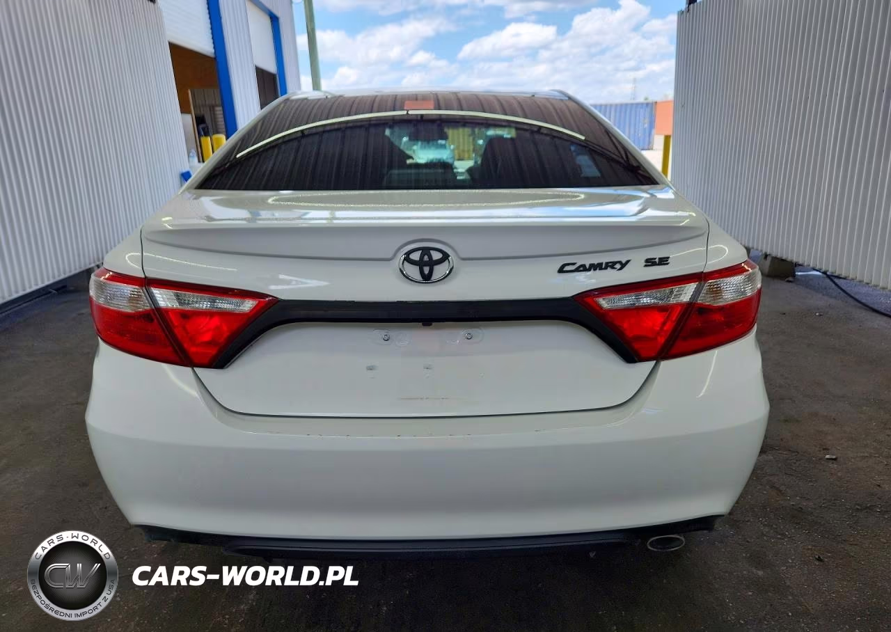 2017 Toyota Camry Se VIN:4T1BF1FK2HU639700 - 6