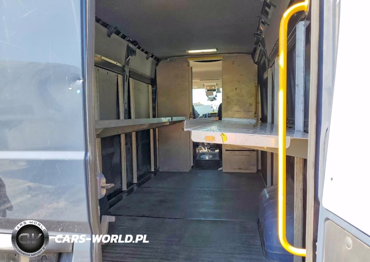 2020 Ram Promaster 3500 Delivery Van VIN:3C6URVJG1LE132168 - 10