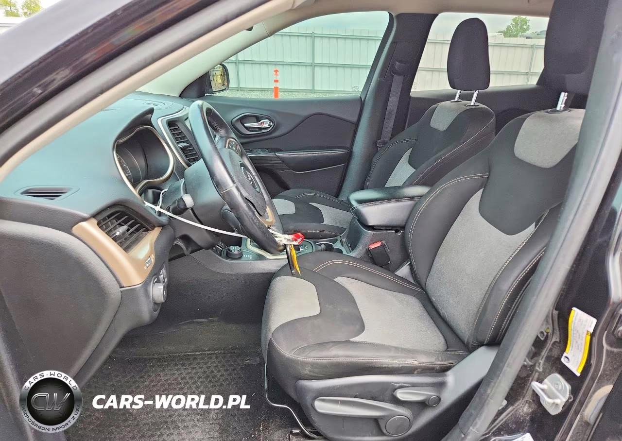 2014 Jeep Cherokee Latitude VIN:1C4PJMCS5EW120977 - 7
