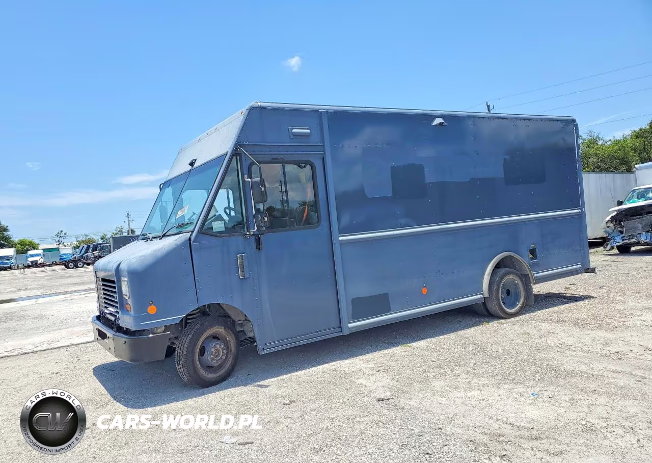 2019 Ford E450 Delivery Truck
