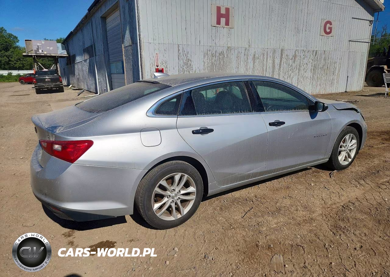 2016 Chevrolet Malibu Lt VIN:1G1ZE5ST3GF233271 - 3