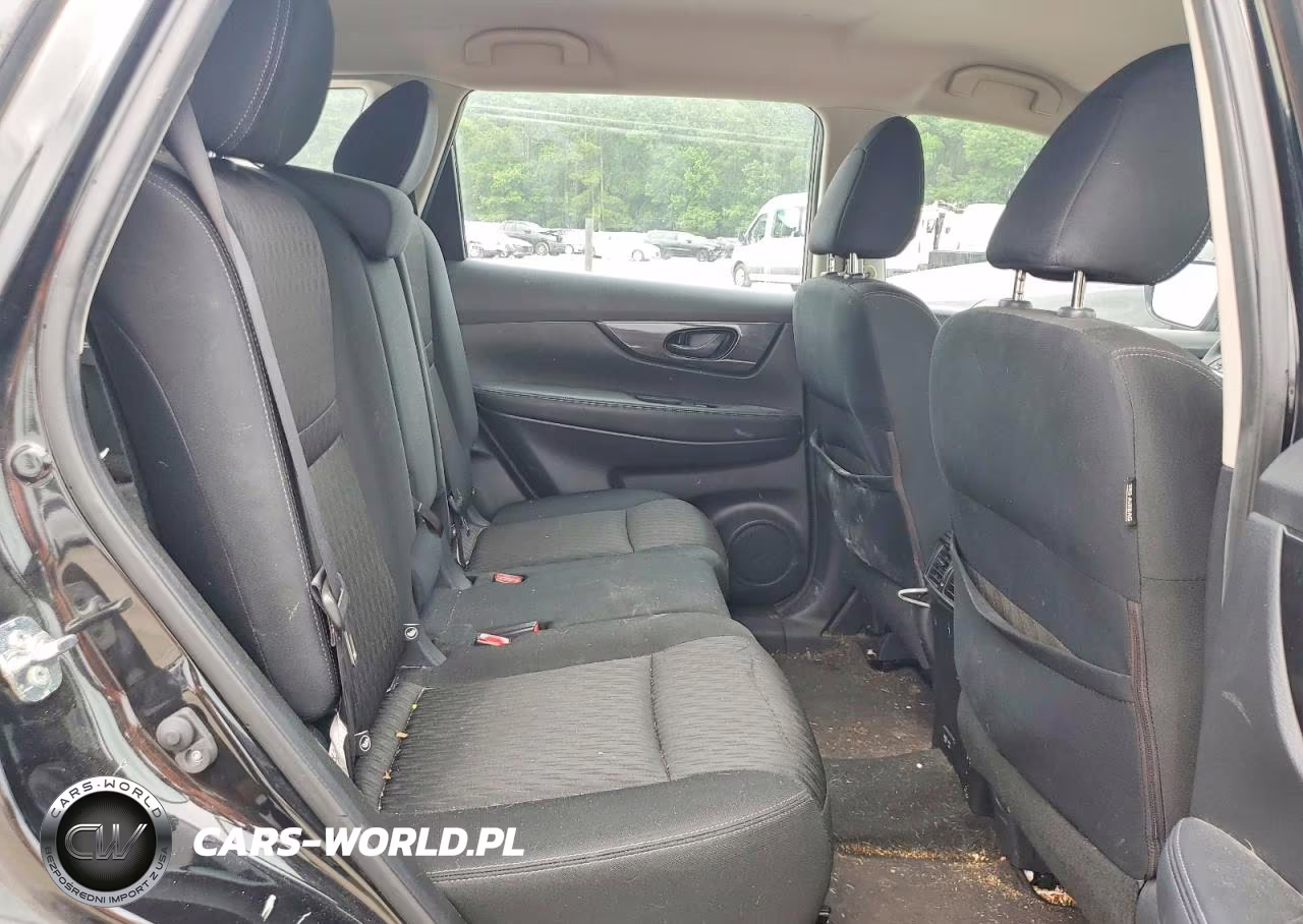 2019 Nissan Rogue S VIN:KNMAT2MV7KP536743 - 11