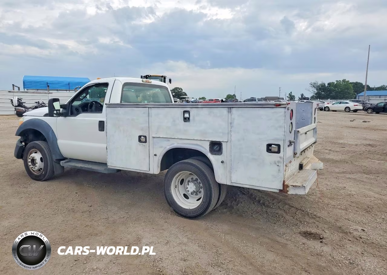 2016 Ford F450 Super Duty VIN:1FDUF4HY1GEA66521 - 3