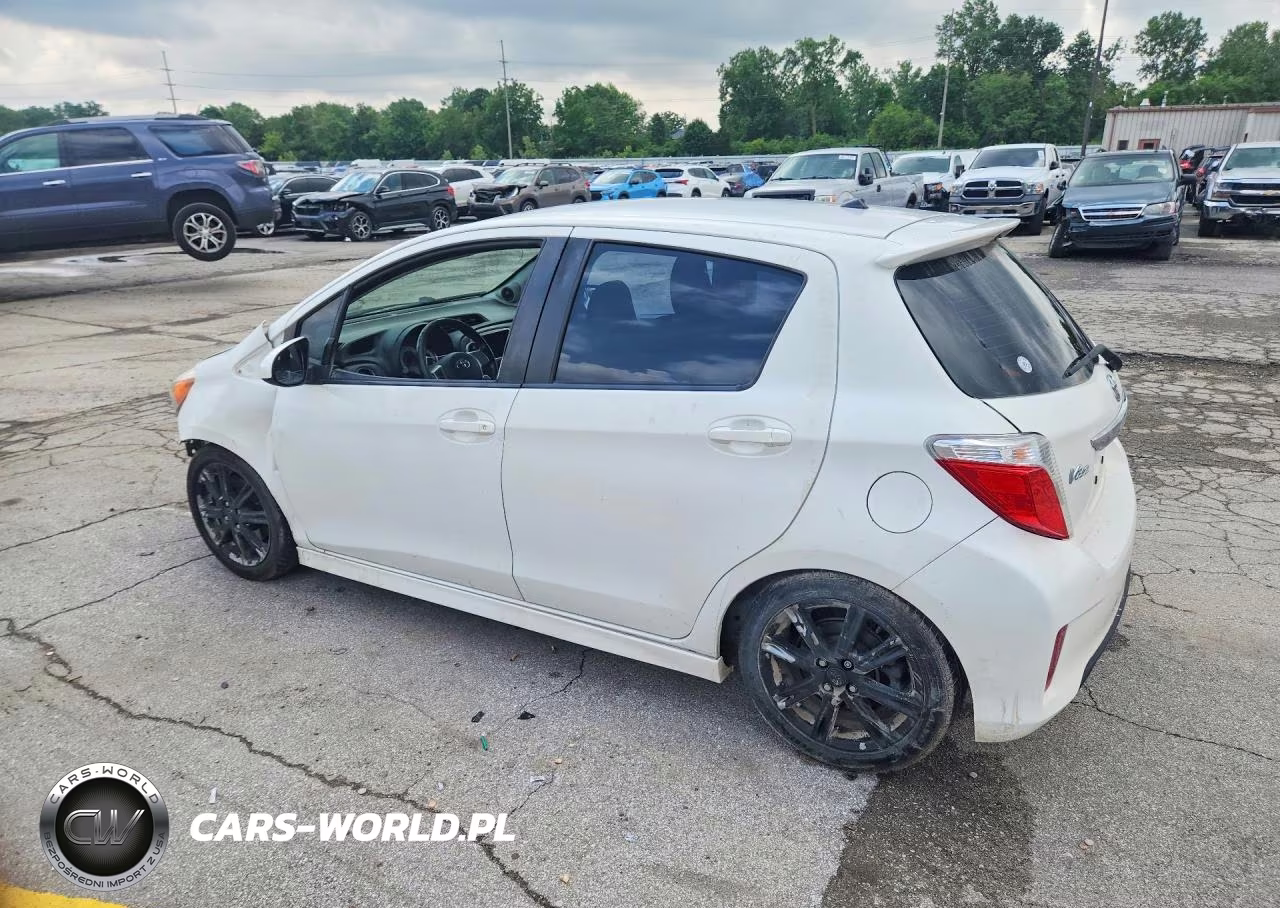 2012 Toyota Yaris 5-Door Se VIN:JTDKTUD32CD505725 - 2