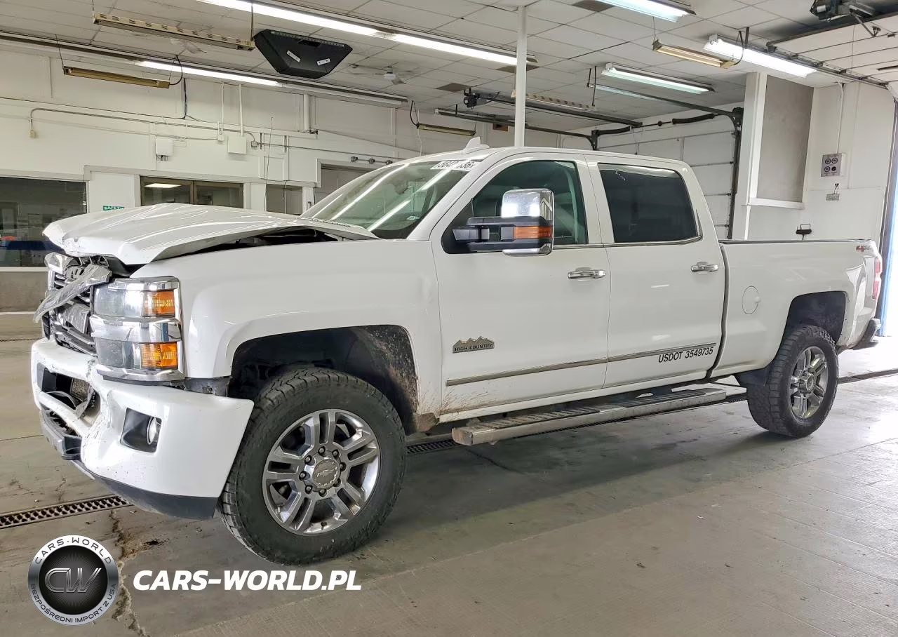 2015 Chevrolet Silverado K2500 High Country – zdjęcie 1 z 13