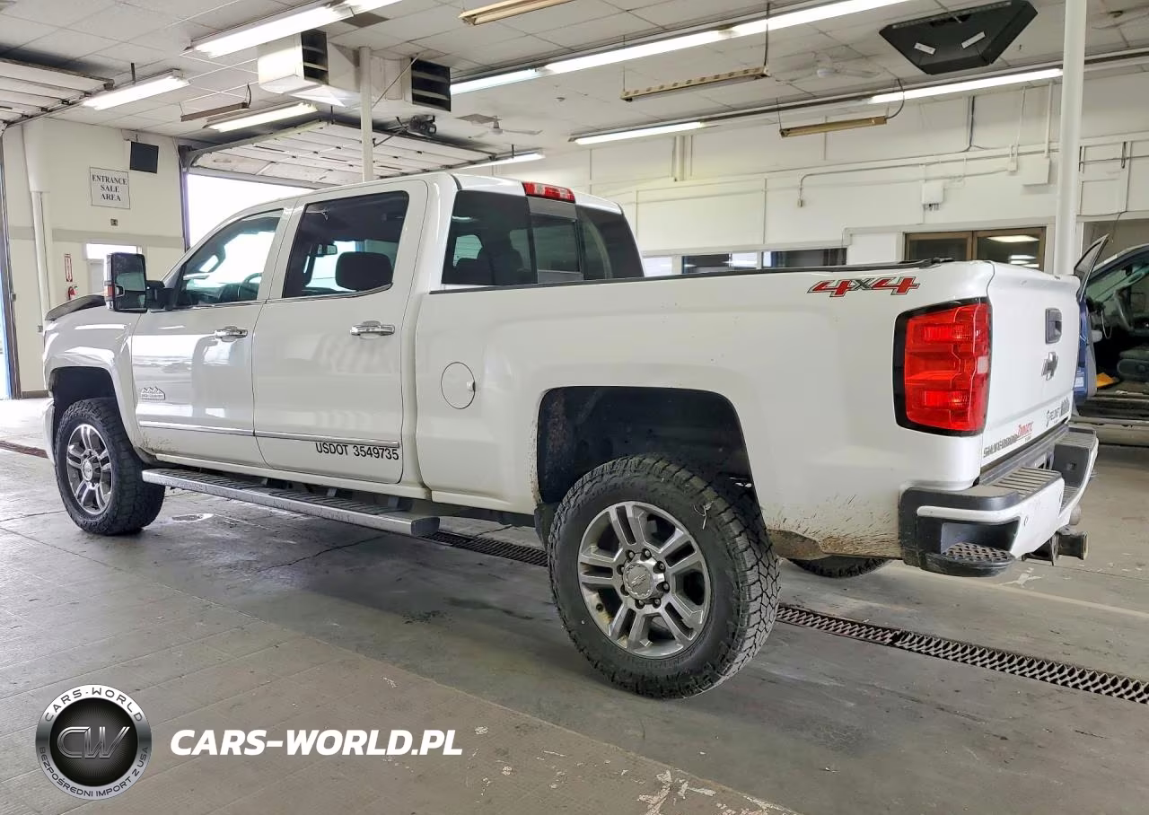 2015 Chevrolet Silverado K2500 High Country VIN:1GC1KXE8XFF583298 - 2