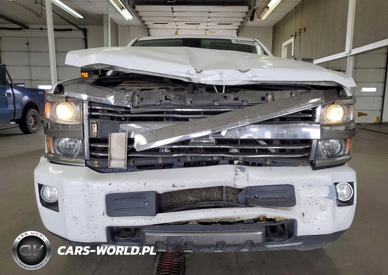 2015 Chevrolet Silverado K2500 High Country VIN:1GC1KXE8XFF583298 - 5