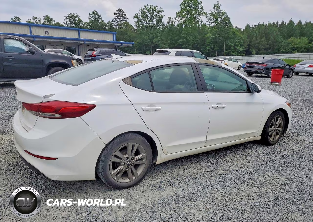 2017 Hyundai Elantra Se VIN:5NPD84LF4HH037553 - 3