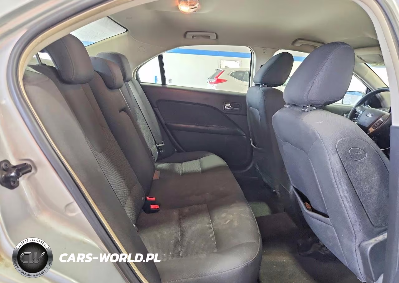 2010 Ford Fusion Se VIN:3FAHP0HA8AR162557 - 10