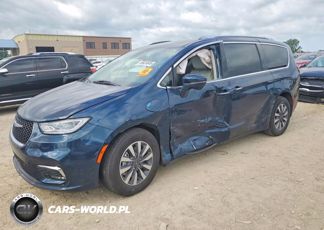 2021 Chrysler Pacifica Hybrid Touring L