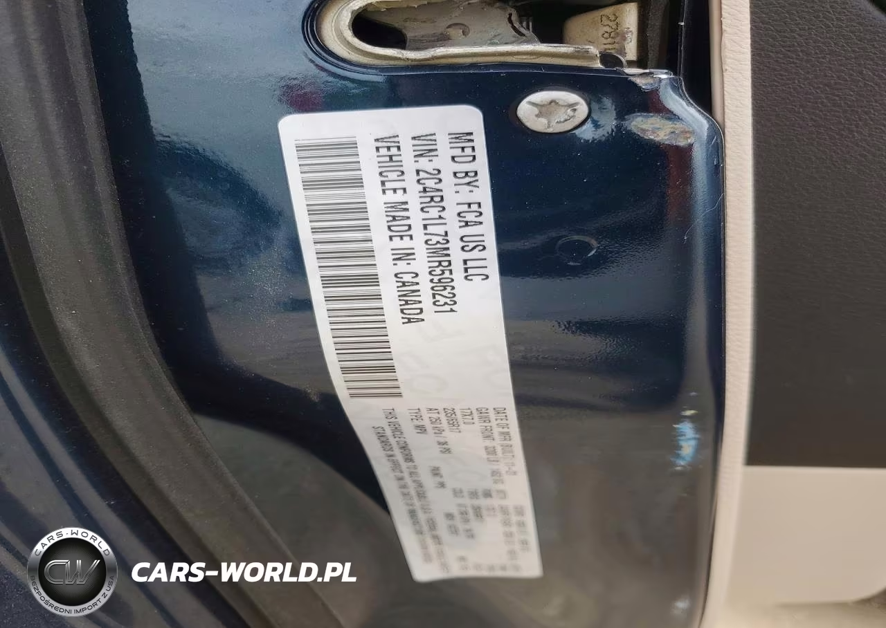 2021 Chrysler Pacifica Hybrid Touring L VIN:2C4RC1L73MR596231 - 13
