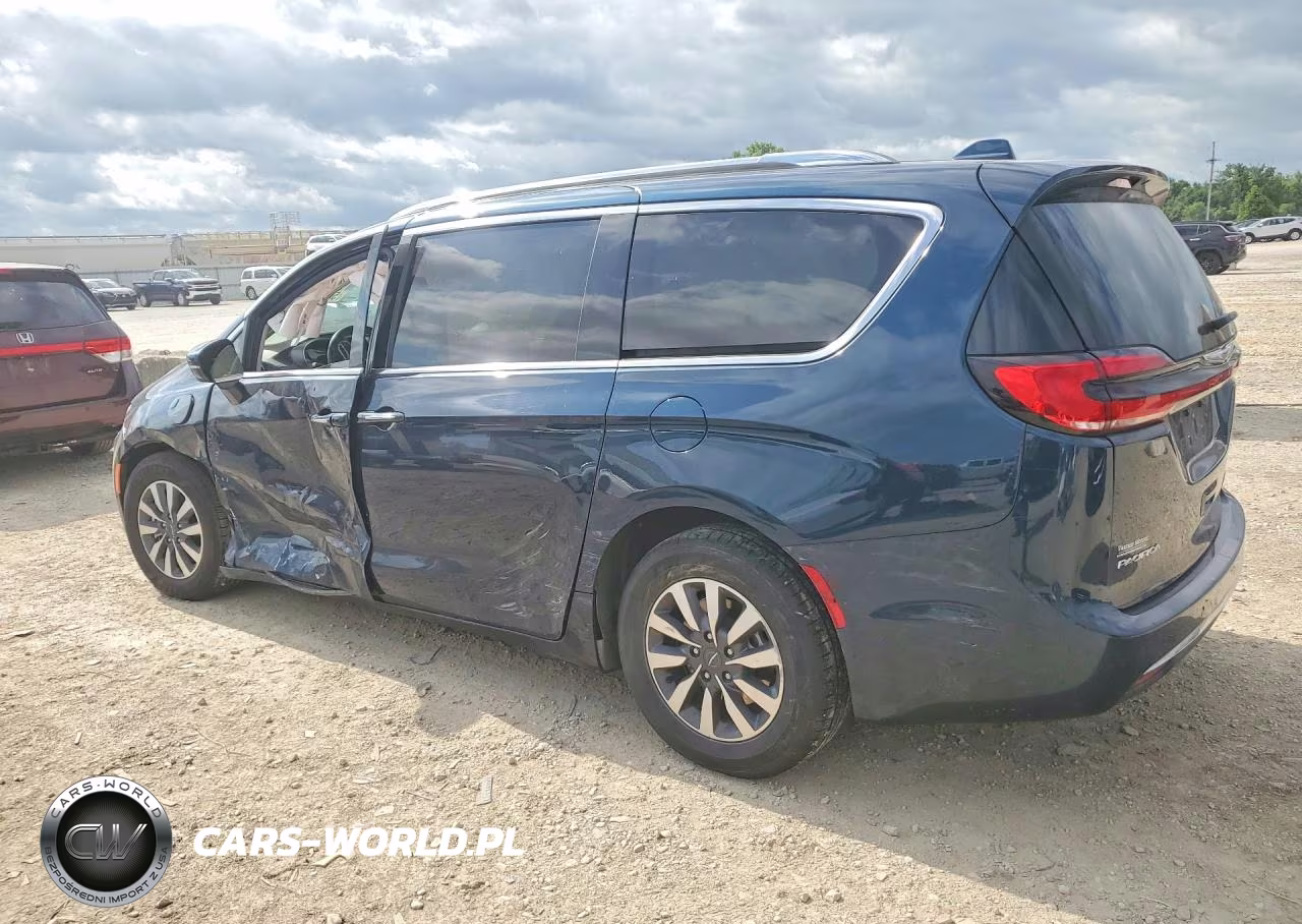 2021 Chrysler Pacifica Hybrid Touring L VIN:2C4RC1L73MR596231 - 2