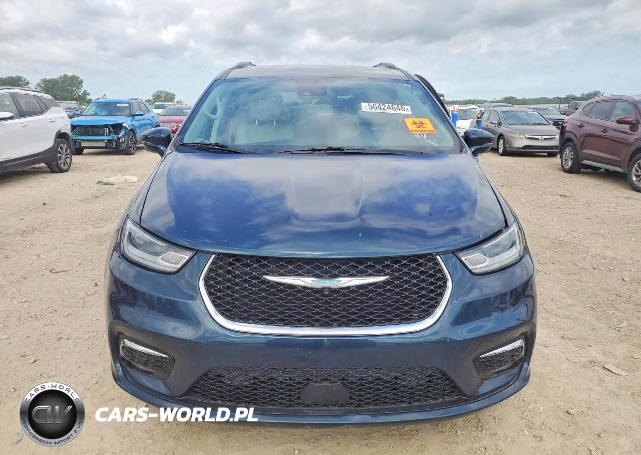 2021 Chrysler Pacifica Hybrid Touring L VIN:2C4RC1L73MR596231 - 5